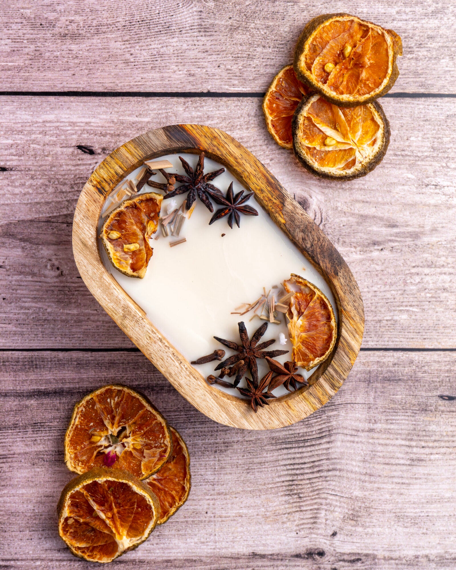 Foxwood and Bramble Cozy orchard candle